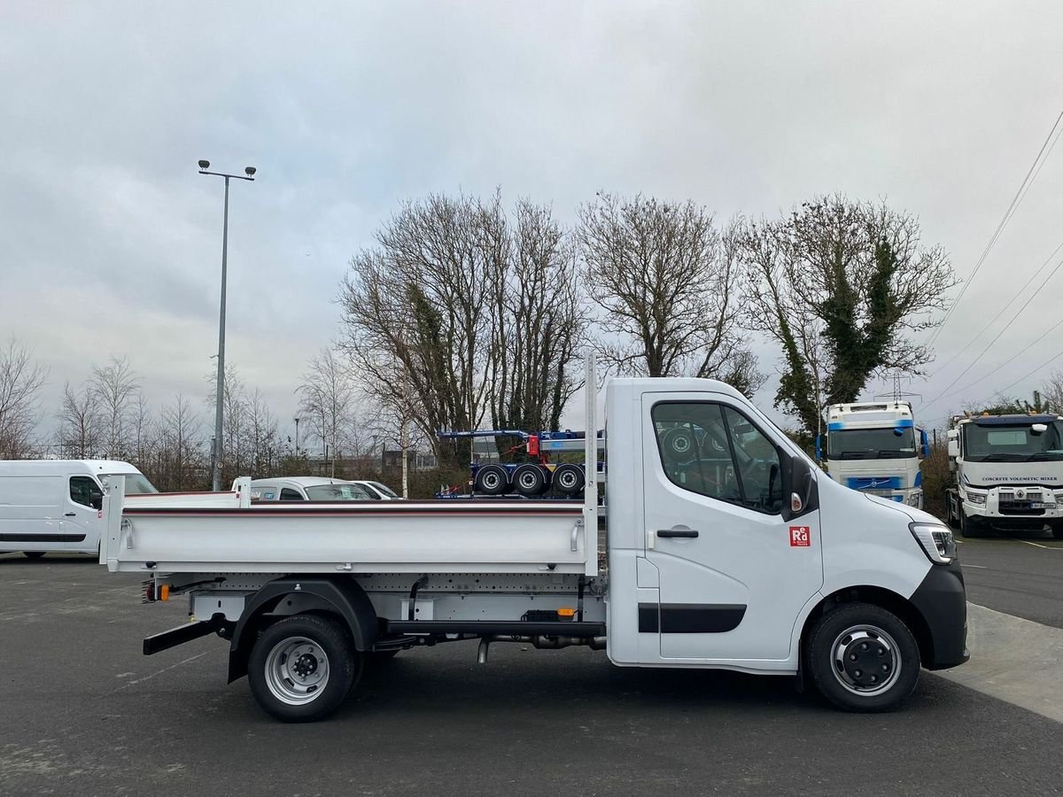 New Renault Master Tipper 5