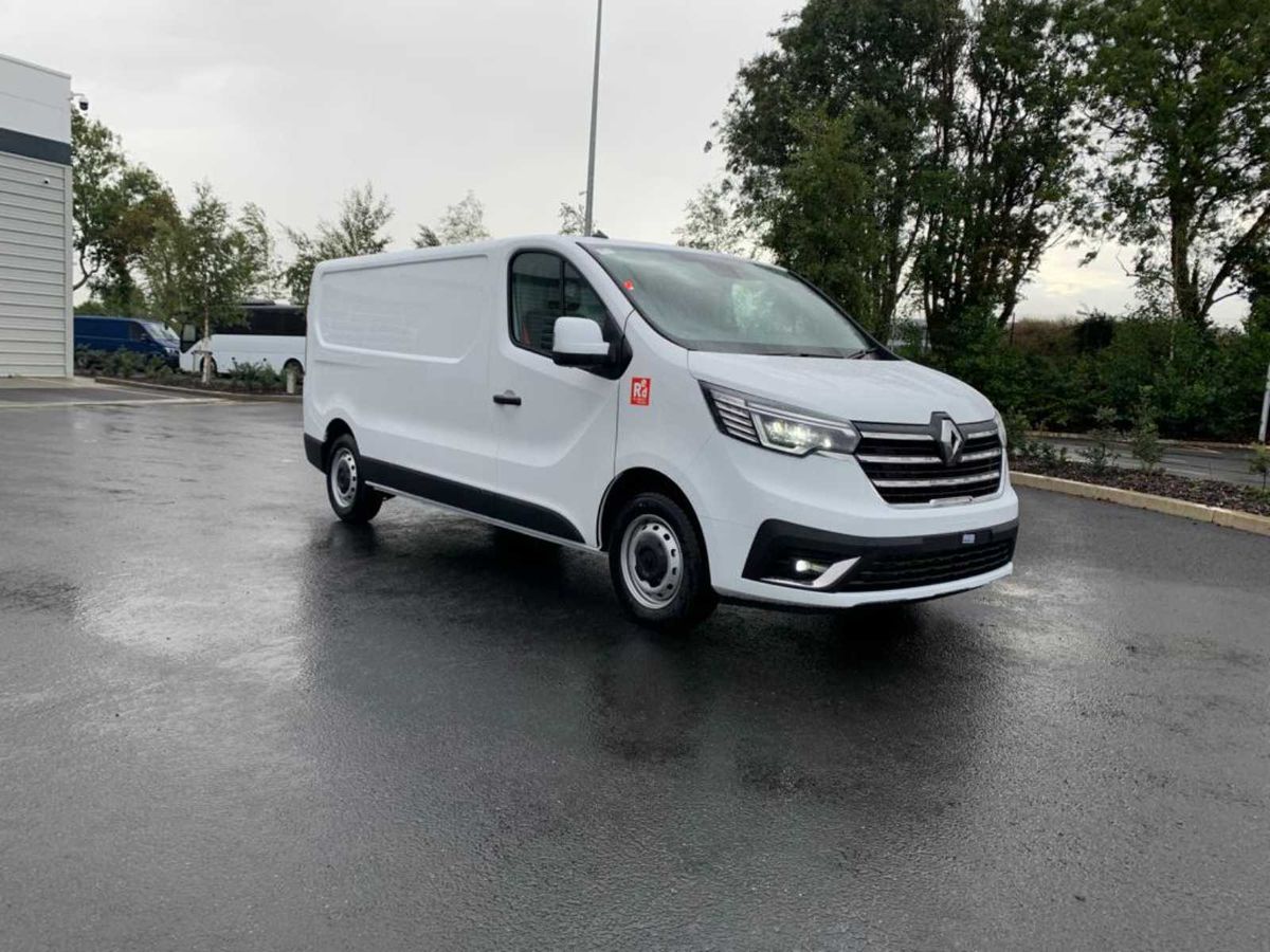 Renault Trafic Red Edition 2